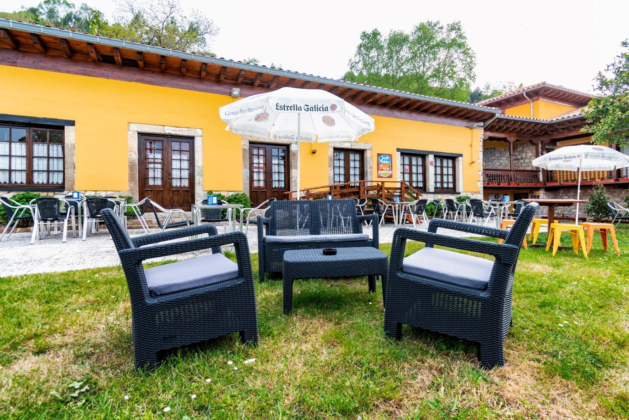 Albergue Santa Marina Buelna Zewnętrze zdjęcie